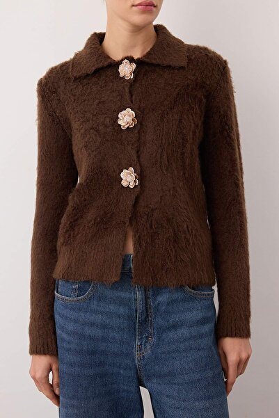 Trendyol Collection Dark Brown Rose Button Detailed Boucle Yarn Wide Fit Knitwear Cardigan Twoaw26Hi00109
