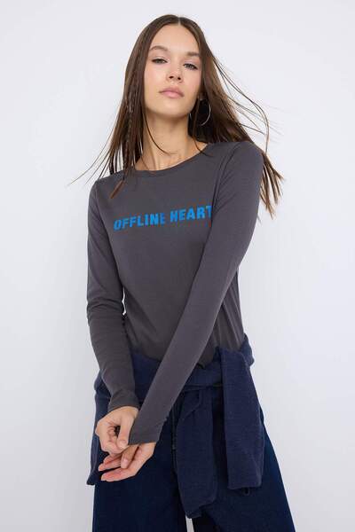 Trendyol Collection Teen Anthracite Printed Fitted/Bodycon Knitted Blouse Twoaw25Bz00126