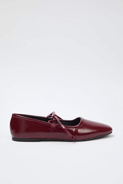 TRENDYOL SHOES Teen Burgundy Wrinkled Leather Lacing Detail Mary Jane Women's Round Toe Ballet Flats Takaw26Be00002