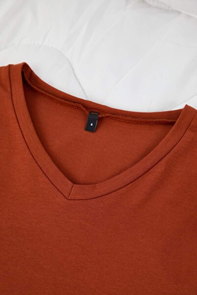 Trendyol Collection Кіреміт Regular Fit з принтом V-подібним коміром, трикотажний бавовняний піжамний комплект TMNAW26PT00051