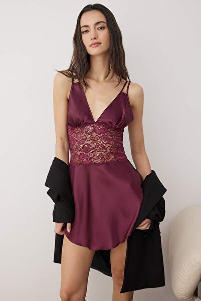 Trendyol Collection Cămașă de noapte din satin simplu, cu țesut cu prune THMAW26GC00009