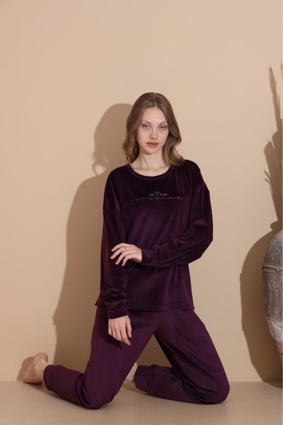 Temporium طقم بيجامة نسائي من المخمل الفرنسي بأكمام طويلة وياقة دائرية مطبوعة...