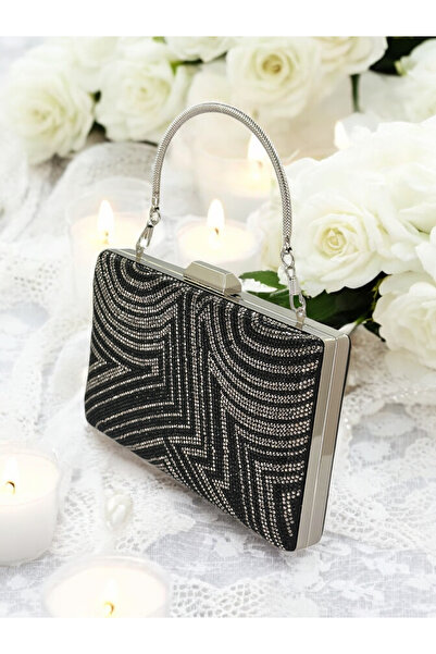 MidStore حقيبة سهرة كريستالية سوداء فضية اللون بمقبض معدني كينا