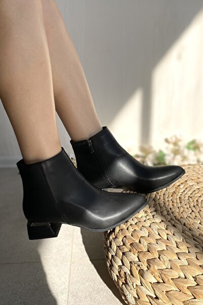 Tamdabu Ayakkabı SİYAH CİLT 4 CM KALIN GALVANİZ TOPUKLU ŞIK GÜNLÜK KADIN BOT TMD2024800