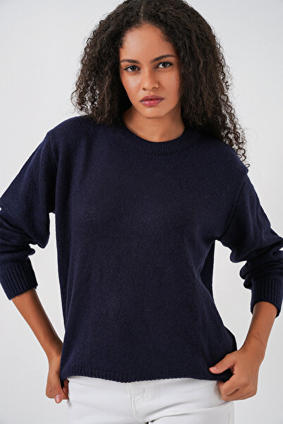 Bigdart 15895 Women's Oversize Knit Sweater - Dark Navy Blue