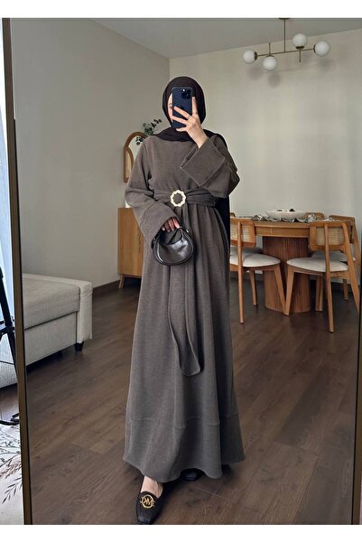 Molly Nelly Γυναικείο μακρύ χειμερινό φόρεμα με ζώνη σε εμφάνιση πλεκτού ρούχου