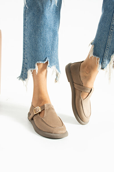 DESPİNA Kadın Vizon Süet Saraç Detay Tokalı Loafer Ayakkabı – Rahat ve Şık Günlük Kullanım