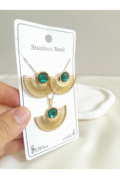 stainless steell Yeşil Taşlı Altın Renk Çelik Kolye Küpe Seti – Zarif Kanat Formlu Takım"