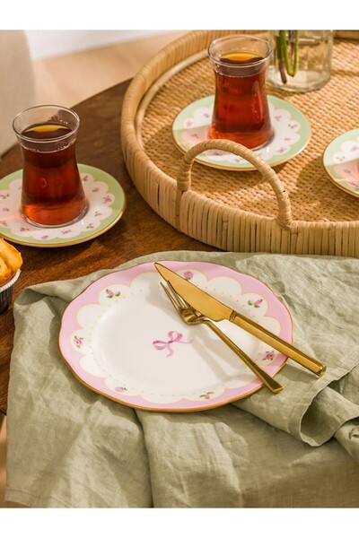 LC Waikiki Tbk,Dreamyrose-Pst-Tbk