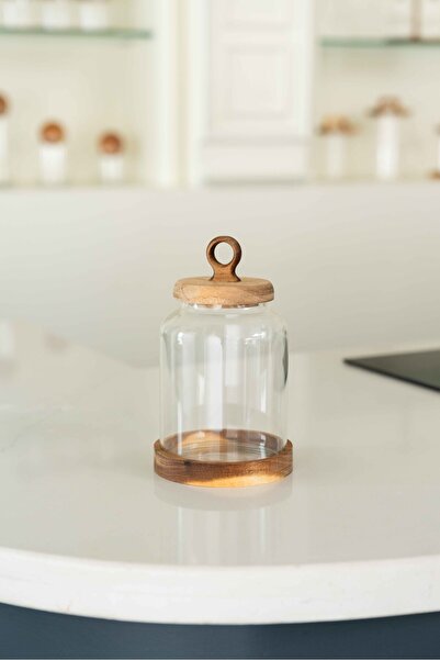 KaiHome Single Glass Jar with Acacia Lid and Acacia Base Detail
