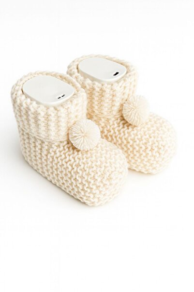 mini mia Soft Knitted Baby Booties Warm and Cute