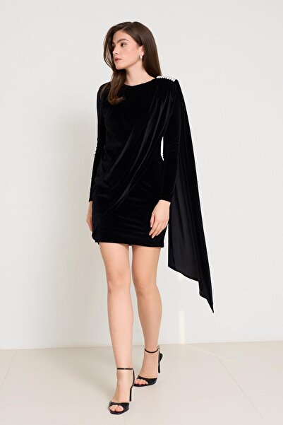 Setre Rochie neagră cu detaliu de piatră pe umăr, mini-lungime, cu formă completă