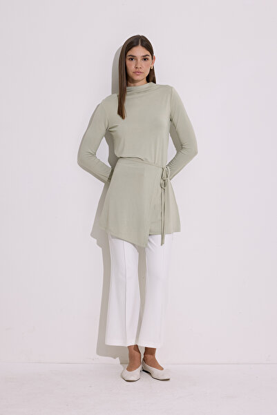 Manuka Drapey Bluse with Tie Detail Pastel Green