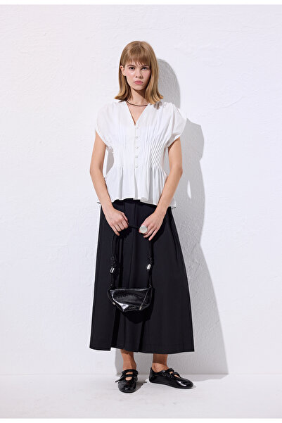 Manuka Beli Pile Detail Sleeveless Bluz Ecru