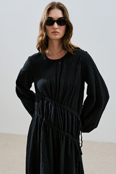 Manuka Tie-Dye Textured Dress Black