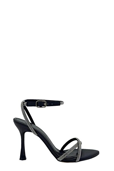 Moulin Shoes 010240094 أسود