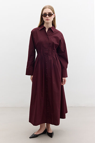 Manuka Burgundy Shirt Welcomes with a Dress of Merit