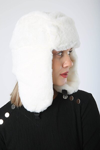 FELLMENS Women's Beret Hat - Ecru with Faux Fur and Headphones