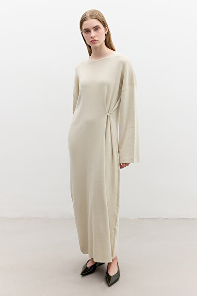 Manuka Φόρεμα δεμένο σε μπεζ πλεκτό