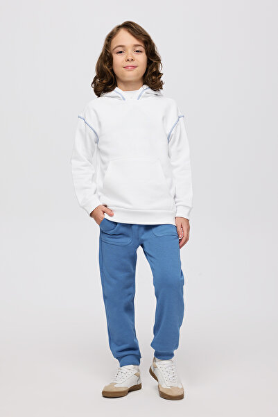 Panço Erkek Çocuk Kapüşonlu Nakışlı Kanguru Cepli Kontrast Dikiş Detaylı Beyaz Sweatshirt