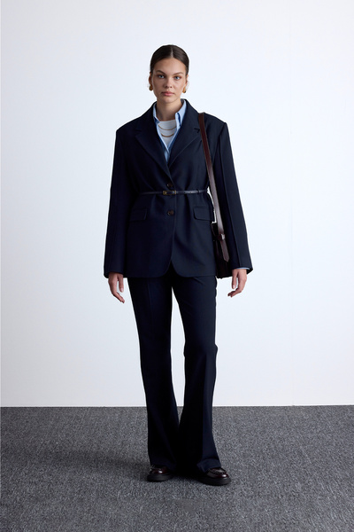 Manuka Jachetă blazer cu croială clasică bleumarin