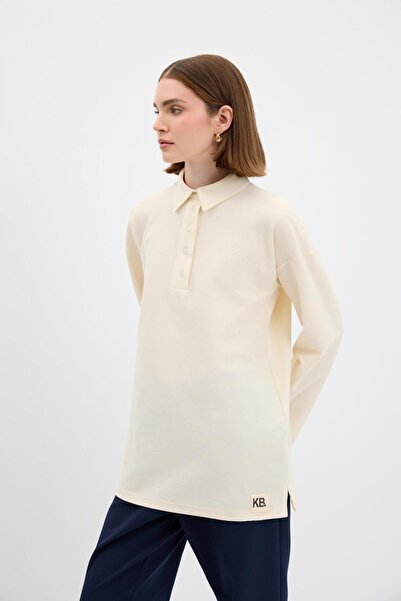 KADRİYE BAŞTÜRK Polo Yaka Yandan Yırtmaçlı Sweatshirt Ekru
