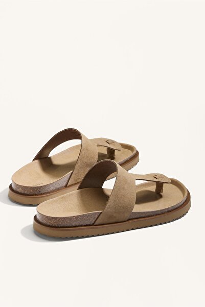 Oysho T-cut split-leather sandals