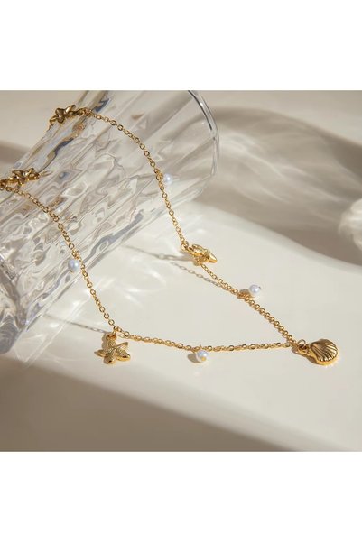 BEREN KILIÇ Gold Pearl Stone Starfish and Shell Detailed Steel Necklace 42 cm