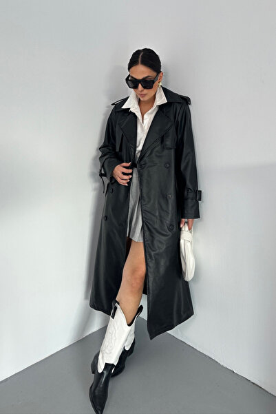 spirituel Жіночий тренч довгий зі штучної шкіри з поясом на ґудзиках, кишенями та розрізом, з круазе-комірцем