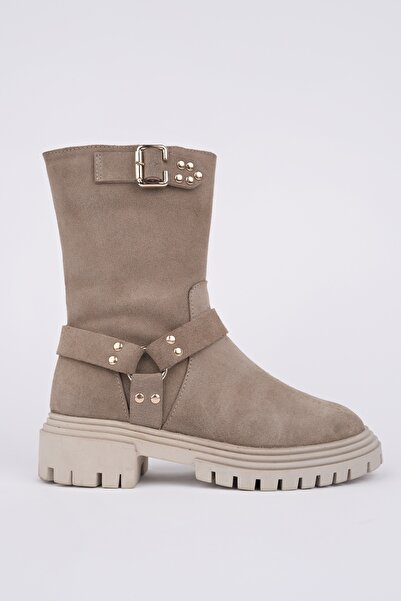 NOSEY SHOES TATUM MODEL ΓΝΗΣΙΟ ΔΕΡΜΑ ΜΠΕΖ ΧΟΝΤΡΗ ΣΟΛΑ ΜΕ ΦΕΡΜΟΥΑΡ ΣΤΟ ΠΛΕΥΡΟ ΚΑΙ ΛΕΠΤΟΜΕΡΗ ΤΡΟΚ ΛΕΠΤΟΜΕΡΗ ΚΑΘΗΜΕΡΙΝΕΣ ΓΥΝΑΙΚΕΙΕΣ ΜΠΟΤΕΣ