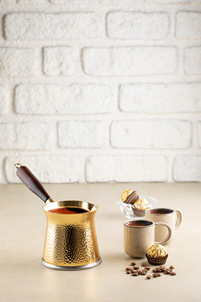 cezpot Telveli 6-Person Cast Iron Coffee Pot with Wooden Handle - Compatible with Induction Cookers 500 ml