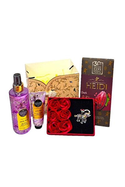 velve Pachet Blossom,ciocolata,cutiuta trandafiri sapun,crema maini si corp E...