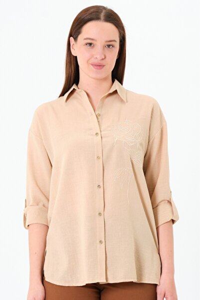 Sortie Collection Cămașă de damă, culoare bej, cu mâneci cu fantă Fakir, cu b...