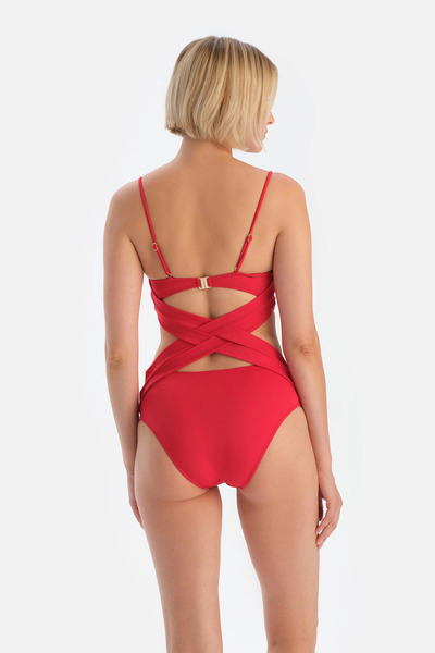 Dagi Kırmızı V Yaka Mayokini