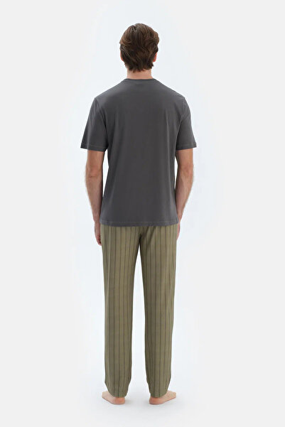 Dagi Σετ πιτζάμες με κοντομάνικο μπλουζάκι και παντελόνι με λεπτομέρεια ραφής από ανθρακί