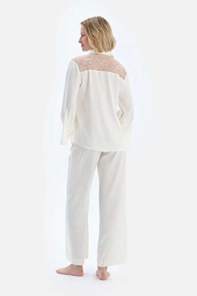 Dagi Off-White Lace Detailed Satin Bride Shirt