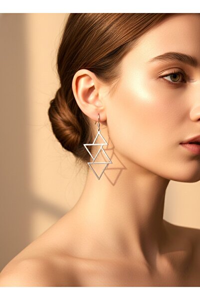 AURA Üçgen Sarkıt Minimal Küpe