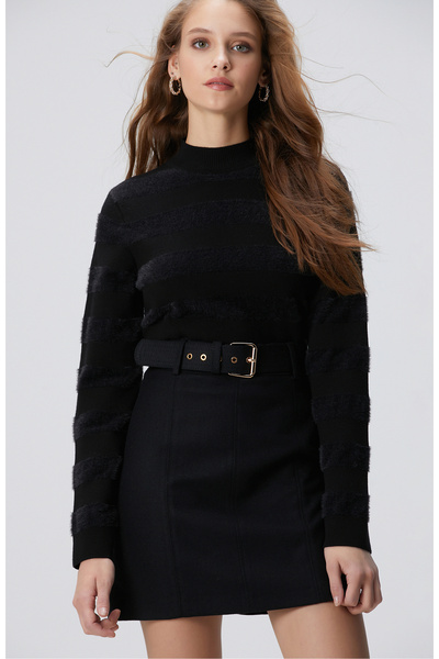 Network Siyah Çizgili Triko Kazak