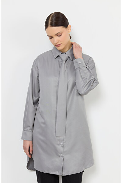 Fatma Atasoy Kravatlı Gri Gömlek