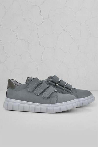 Rakerplus حذاء رياضي كاجوال للأطفال من الجلد الطبيعي باللون الرمادي