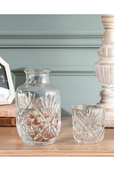 Madame Coco Aron Bedside Jug 525 ml