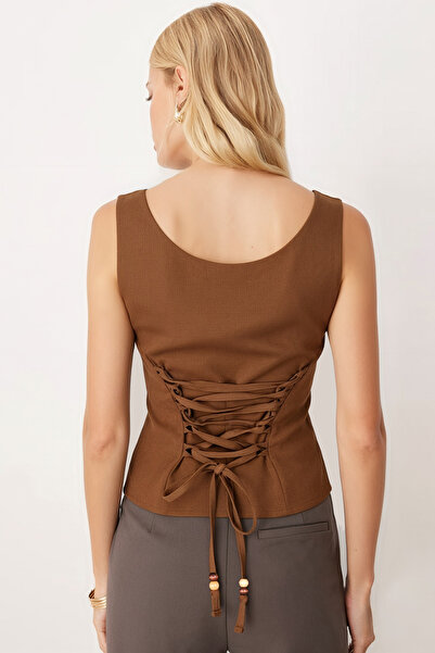 armonika Women's Dark Khaki Square Collar Linen Look Vest with Lace-Up Detail on the Back Arm-25Y001089
