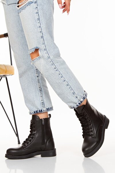 By Ramon Caliente Kadın Postal Siyah Fermuarlı Bağcıklı Kaymaz Taban Bot Kasımda ışıltını konuştur