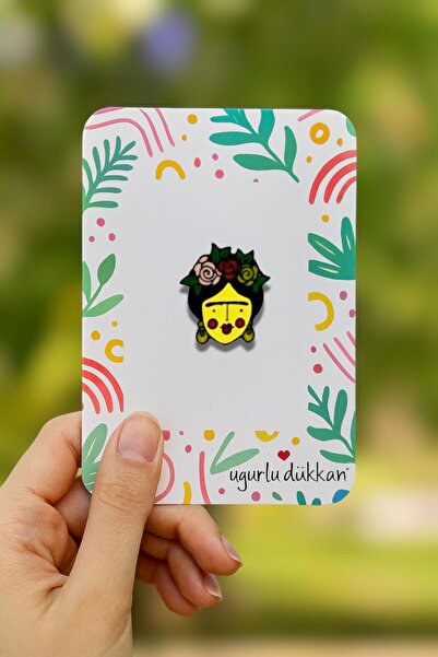 uğurlu dükkan Güllü Kadın Rozeti