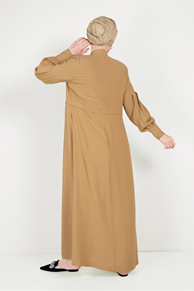 Alvina 10195 Model Buttoned Judge Collar