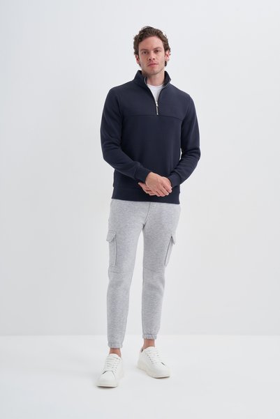 Cazador Slim Fit Dik Yaka İçi Yumuşak Şardonlu 3 İplik Sweatshirt