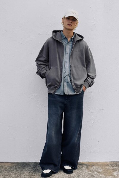 Pull & Bear Kapüşonlu Fermuarlı Yıpranmış Sweatshirt