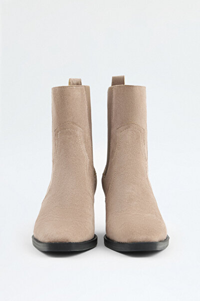 LUTVELIZADE Bot 2302 - Küt Burun Bilek Detaylı Vizon Süet Kadın Bot