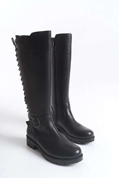 Solo Bag Γνήσιο δέρμα μαύρο με λεπτομέρεια με κορδόνια στην πλάτη και αγκράφα σε μαύρο κομψό στυλ