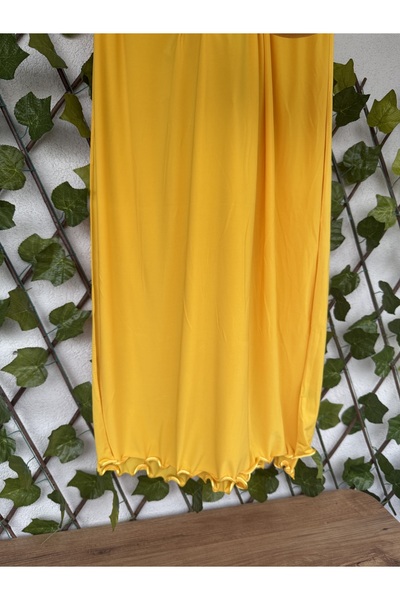 Blotch Premium Lycra Yellow Color Lycra Sandy Jersey Shawl